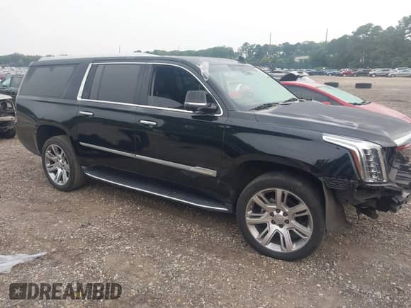 2019 Cadillac Escalade ESV Luxury с VIN 1GYS4HKJ6KR284003, выставлен на аукционе IAAI как лот 42893201 с пробегом 170 270 миль миль и . История ставок и продаж доступна на DreamBid. Изображение 1.