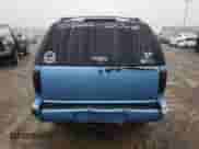 1996 Chevrolet Blazer z VIN 1GNDT13WXT2141284, wystawiony jako Copart lot #73457194 z przebiegiem 207 648 mil mil oraz Szkoda całkowita • Salvage title. Historia ofert i sprzedaży dostępna na DreamBid. Obrazek 6.