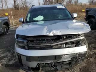 2024 Hyundai Santa Fe Limited с VIN 5NMP34G18RH015063, выставлен на аукционе Copart как лот 89340225 с пробегом 6 531 миль миль и На запчасти • Non repairable. История ставок и продаж доступна на DreamBid. Изображение 5.