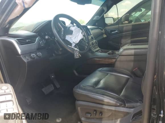 2017 Chevrolet Tahoe LT z VIN 1GNSKBKC3HR236369, wystawiony jako Copart lot #61392765 z przebiegiem 121 898 mil mil oraz Szkoda całkowita • Salvage title. Historia ofert i sprzedaży dostępna na DreamBid. Obrazek 7.