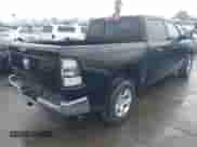 2020 Ram 1500 Big Horn z VIN 1C6RREFG1LN333692, wystawiony jako IAAI lot #41517721 z przebiegiem 67 046 mil mil oraz . Historia ofert i sprzedaży dostępna na DreamBid. Obrazek 4.