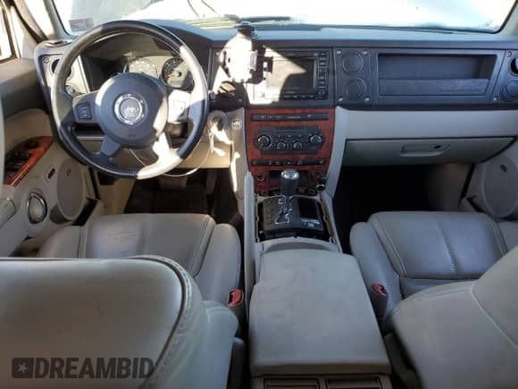2007 Jeep Commander Limited with VIN 1J8HG58P97C520700, listed as a Copart auction lot 78788054 with 111,951 mi miles and Salvage title. Bid and sale history available at DreamBid. Image 8.