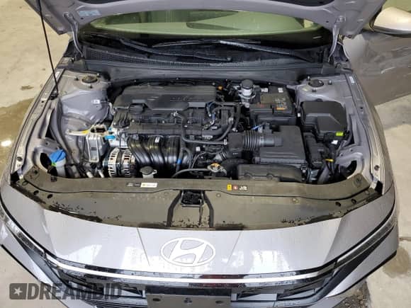 2025 Hyundai Elantra SEL Convenience z VIN KMHLS4DG4SU018711, wystawiony jako Copart lot #90025405 z przebiegiem 7 275 mil mil oraz Czysty tytuł • Clean title. Historia ofert i sprzedaży dostępna na DreamBid. Obrazek 11.