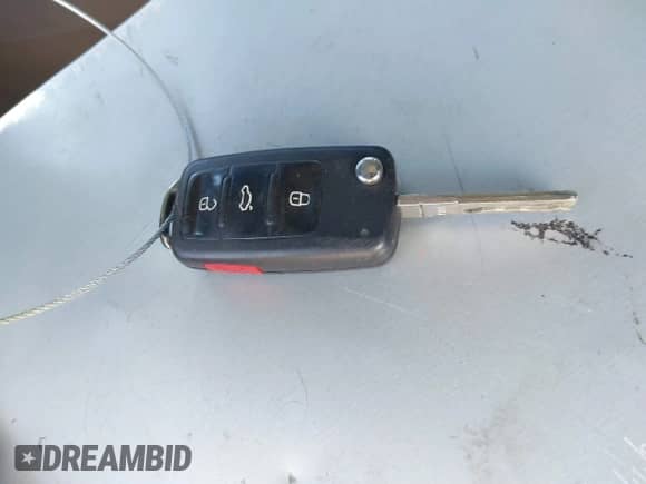 2011 Volkswagen Tiguan SE with VIN WVGAV7AX5BW548176, listed as a IAAI auction lot 41549614 with 134,708 mi miles and . Bid and sale history available at DreamBid. Image 11.