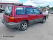 1999 Subaru Forester S with VIN JF1SF6558XH709095, listed as a IAAI auction lot 42893261 with 132,877 mi miles and . Bid and sale history available at DreamBid. Image 4.