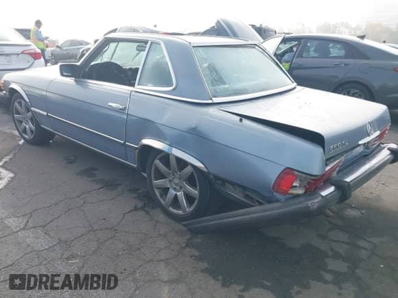 1985 Mercedes-Benz 380 with VIN WDBBA45C5FA029222, listed as a IAAI auction lot 41658132 with 129,548 mi miles and . Bid and sale history available at DreamBid. Image 14.