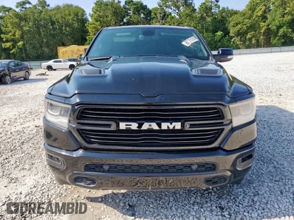 2019 Ram 1500 Laramie with VIN 1C6RREJT3KN884760, listed as a Copart auction lot 67175155 with 100,841 mi miles and Salvage title. Bid and sale history available at DreamBid. Image 5.