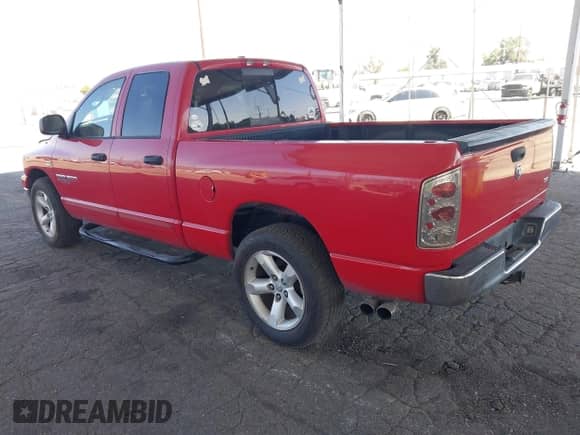 2006 Dodge 1500 SLT with VIN 1D7HA18206S661204, listed as a IAAI auction lot 42615839 with 176,606 mi miles and . Bid and sale history available at DreamBid. Image 3.