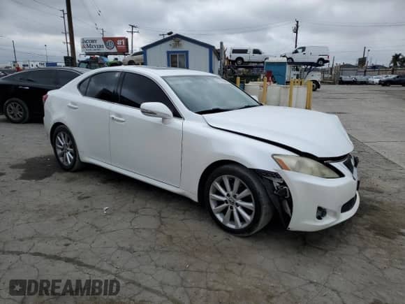 2009 Lexus IS 250 с VIN JTHBK262792084132, выставлен на аукционе Copart как лот 81736545 с пробегом 196 888 миль миль и Списание • Salvage title. История ставок и продаж доступна на DreamBid. Изображение 4.