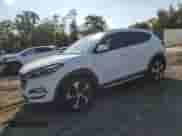 2017 Hyundai Tucson Eco z VIN KM8J33A28HU293563, wystawiony jako Copart lot #80352605 z przebiegiem 206 911 mil mil oraz Czysty tytuł • Clean title. Historia ofert i sprzedaży dostępna na DreamBid. Obrazek 1.