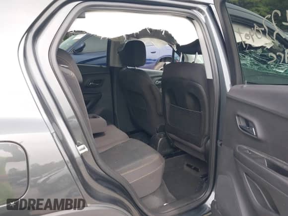 2019 Chevrolet Trax LS с VIN 3GNCJKSB2KL280912, выставлен на аукционе IAAI как лот 43324862 с пробегом 22 848 миль миль и . История ставок и продаж доступна на DreamBid. Изображение 8.