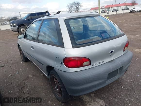 1999 Chevrolet Metro с VIN 2C1MR2262X6722458, выставлен на аукционе IAAI как лот 41470648 с пробегом 74 128 миль миль и . История ставок и продаж доступна на DreamBid. Изображение 3.