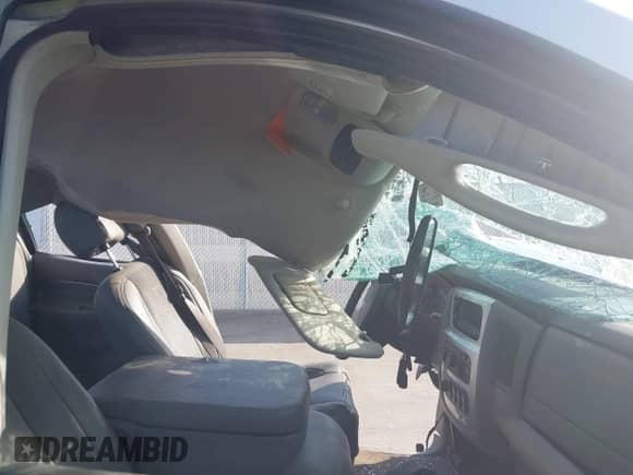 2005 Dodge RAM with VIN 3D3KS28C15G800491, listed as a IAAI auction lot 41728672 with Not provided miles and . Bid and sale history available at DreamBid. Image 5.