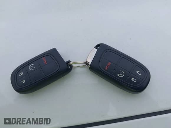 2014 Ram 1500 Laramie z VIN 1C6RR7NM7ES353887, wystawiony jako IAAI lot #42349659 z przebiegiem 206 055 mil mil oraz . Historia ofert i sprzedaży dostępna na DreamBid. Obrazek 11.