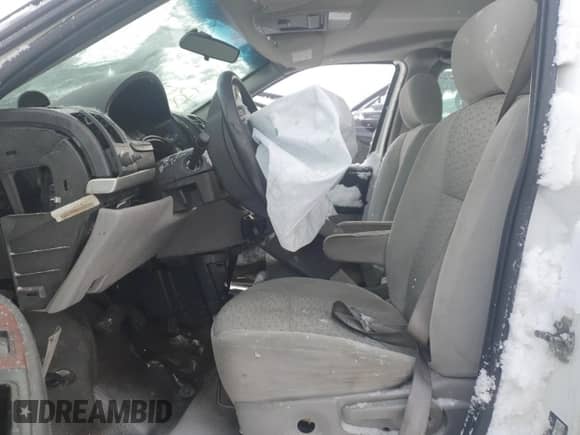 2008 Chevrolet Uplander LS Fleet with VIN 1GBDV13WX8D100186, listed as a Copart auction lot 84055194 with Not provided miles and Clean title. Bid and sale history available at DreamBid. Image 7.