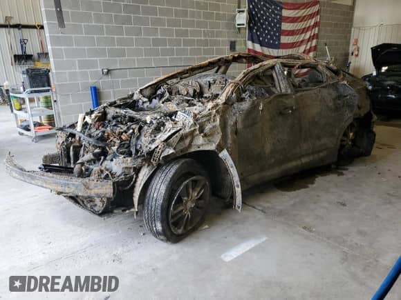 2013 Hyundai Santa Fe Sport z VIN 5XYZU3LA2DG049055, wystawiony jako Copart lot #85737085 z przebiegiem Nie podano mil oraz Nie do naprawy • Non repairable. Historia ofert i sprzedaży dostępna na DreamBid. Obrazek 1.