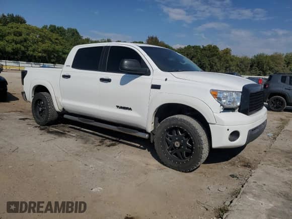 2008 Toyota Tundra Limited с VIN 5TFEV58148X040344, выставлен на аукционе Copart как лот 84785415 с пробегом 261 154 миль миль и Списание • Salvage title. История ставок и продаж доступна на DreamBid. Изображение 4.