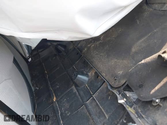 2022 Subaru Forester z VIN JF2SKACC2NH447504, wystawiony jako IAAI lot #42430026 z przebiegiem 136 915 mil mil oraz . Historia ofert i sprzedaży dostępna na DreamBid. Obrazek 8.