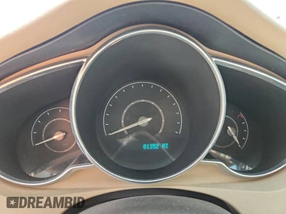 2012 Chevrolet Malibu 3LT z VIN 1G1ZF5E75CF244570, wystawiony jako Copart lot #69566245 z przebiegiem 81 352 mil mil oraz Szkoda całkowita • Salvage title. Historia ofert i sprzedaży dostępna na DreamBid. Obrazek 9.