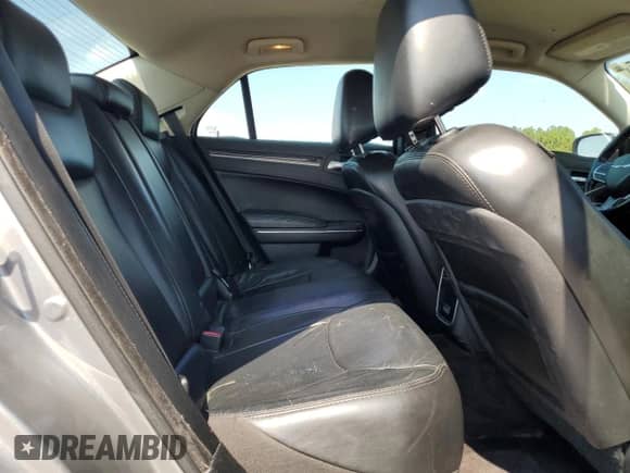 2017 Chrysler 300 Limited с VIN 2C3CCAAGXHH662248, выставлен на аукционе Copart как лот 80864205 с пробегом 143 491 миль миль и Списание • Salvage title. История ставок и продаж доступна на DreamBid. Изображение 10.