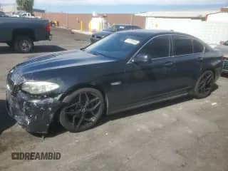 2013 BMW 5 Series 528i с VIN WBAXG5C5XDDY30950, выставлен на аукционе Copart как лот 81709155 с пробегом 135 994 миль миль и Списание • Salvage title. История ставок и продаж доступна на DreamBid. Изображение 1.