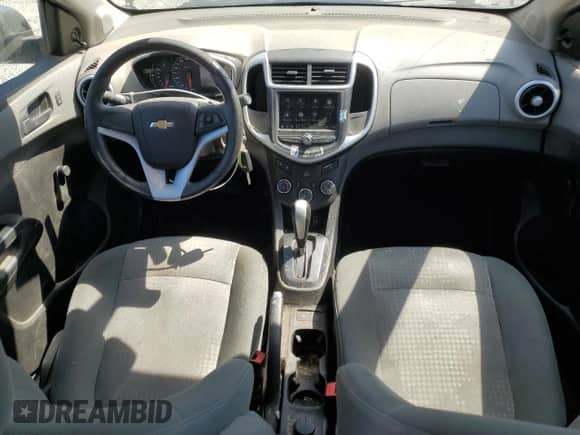2018 Chevrolet Sonic LS с VIN 1G1JB5SG8J4100842, выставлен на аукционе Copart как лот 80964525 с пробегом 152 619 миль миль и Чистый • Clean title. История ставок и продаж доступна на DreamBid. Изображение 8.