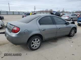 2005 Dodge Neon SXT z VIN 1B3ES56C05D180984, wystawiony jako Copart lot #49109635 z przebiegiem 123 925 mil mil oraz Szkoda całkowita • Salvage title. Historia ofert i sprzedaży dostępna na DreamBid. Obrazek 3.