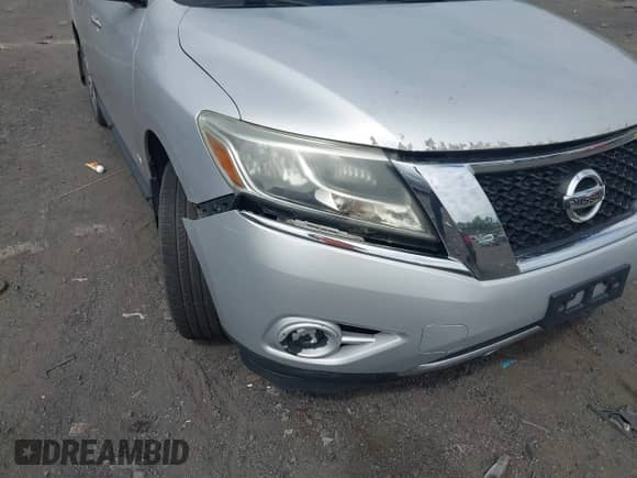 2013 Nissan Pathfinder SV z VIN 5N1AR2MM8DC616063, wystawiony jako IAAI lot #43141420 z przebiegiem 168 844 mil mil oraz . Historia ofert i sprzedaży dostępna na DreamBid. Obrazek 12.