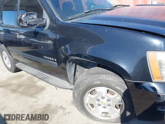 2007 Chevrolet Tahoe LS с VIN 1GNFC13C17R286483, выставлен на аукционе IAAI как лот 43230524 с пробегом 278 930 миль миль и . История ставок и продаж доступна на DreamBid. Изображение 6.