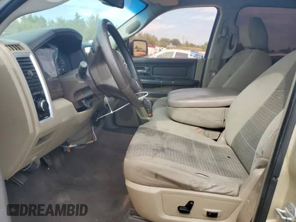 2011 Ram 1500 SLT с VIN 1D7RB1CP4BS577868, выставлен на аукционе Copart как лот 82217085 с пробегом 229 329 миль миль и Списание • Salvage title. История ставок и продаж доступна на DreamBid. Изображение 7.