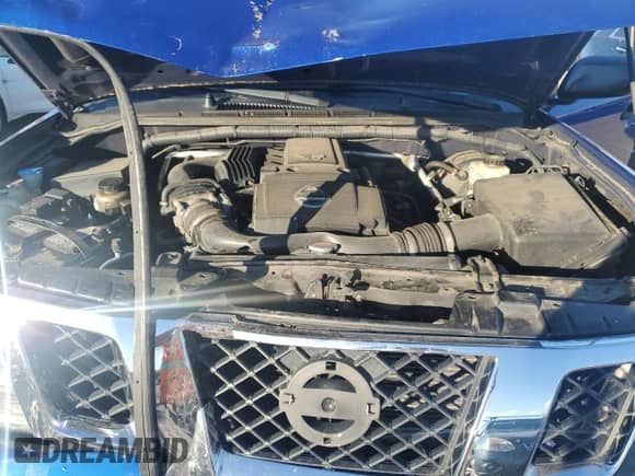 2015 Nissan Frontier SL z VIN 1N6AD0EV5FN720643, wystawiony jako Copart lot #89550695 z przebiegiem 82 117 mil mil oraz Czysty tytuł • Clean title. Historia ofert i sprzedaży dostępna na DreamBid. Obrazek 11.