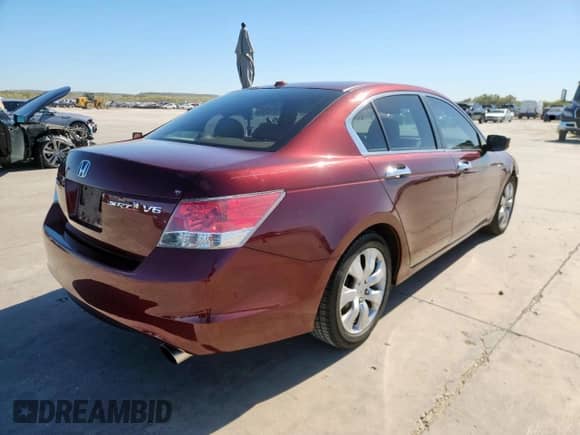 2009 Honda Accord EX-L with VIN 1HGCP36819A032357, listed as a Copart auction lot 90385485 with 217,826 mi miles and Clean title. Bid and sale history available at DreamBid. Image 3.