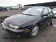 1999 Saturn SL z VIN 1G8ZK5272XZ263163, wystawiony jako IAAI lot #42180002 z przebiegiem 138 463 mil mil oraz . Historia ofert i sprzedaży dostępna na DreamBid. Obrazek 2.