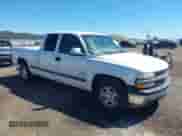 2002 Chevrolet Silverado 1500 LS with VIN 1GCEC19T22Z114628, listed as a IAAI auction lot 42391345 with 175,385 mi miles and . Bid and sale history available at DreamBid. Image 1.