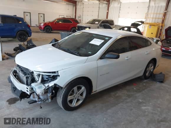 2021 Chevrolet Malibu LS z VIN 1G1ZB5ST8MF052042, wystawiony jako IAAI lot #43224328 z przebiegiem 66 612 mil mil oraz . Historia ofert i sprzedaży dostępna na DreamBid. Obrazek 17.