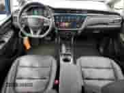 2023 Chevrolet Bolt EV 2LT z VIN 1G1FX6S07P4158465, wystawiony jako Copart lot #84888005 z przebiegiem 24 168 mil mil oraz Szkoda całkowita • Salvage title. Historia ofert i sprzedaży dostępna na DreamBid. Obrazek 8.