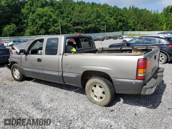 2000 GMC Sierra 1500 SLE z VIN 2GTEC19V2Y1315805, wystawiony jako Copart lot #61499285 z przebiegiem 207 499 mil mil oraz Szkoda całkowita • Salvage title. Historia ofert i sprzedaży dostępna na DreamBid. Obrazek 2.