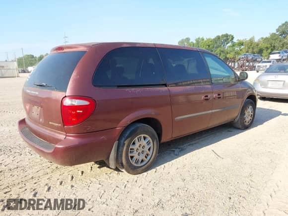 2003 Dodge Caravan Sport with VIN 2D4GP44313R110980, listed as a IAAI auction lot 43017347 with 272,210 mi miles and . Bid and sale history available at DreamBid. Image 4.