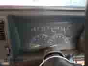 1994 Chevrolet Silverado 2500 с VIN 1GCFC24H7RZ281218, выставлен на аукционе Copart как лот 49304605 с пробегом 258 721 миль миль и Списание • Salvage title. История ставок и продаж доступна на DreamBid. Изображение 9.