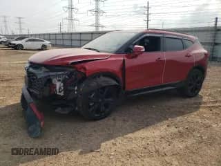 2021 Chevrolet Blazer RS z VIN 3GNKBKRS6MS583747, wystawiony jako Copart lot #67102225 z przebiegiem 19 454 mil mil oraz Szkoda całkowita • Salvage title. Historia ofert i sprzedaży dostępna na DreamBid. Obrazek 1.