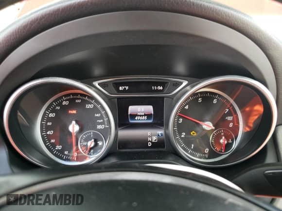 2017 Mercedes-Benz CLA 250 с VIN WDDSJ4EBXHN460472, выставлен на аукционе Copart как лот 84612105 с пробегом 49 685 миль миль и Списание • Salvage title. История ставок и продаж доступна на DreamBid. Изображение 9.