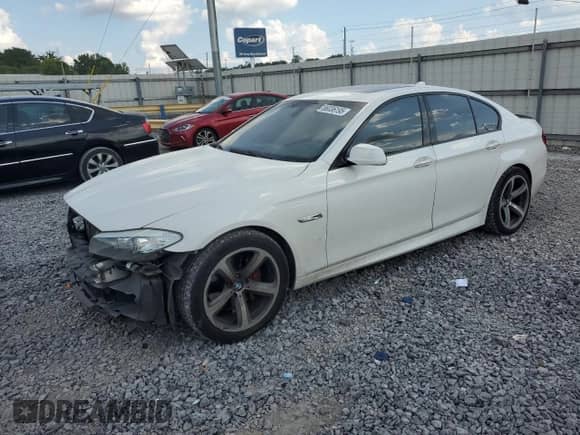 2011 BMW 5 Series 550i с VIN WBAFR9C50BC758334, выставлен на аукционе Copart как лот 66036195 с пробегом 163 691 миль миль и Списание • Salvage title. История ставок и продаж доступна на DreamBid. Изображение 1.