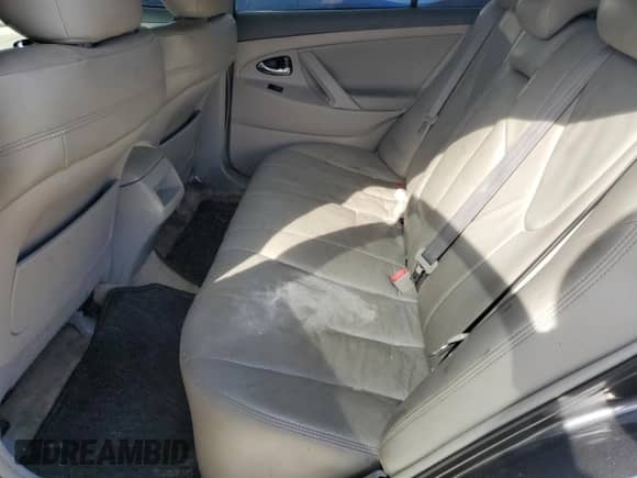 2009 Toyota Camry LE z VIN 4T1BE46K29U296523, wystawiony jako Copart lot #80359865 z przebiegiem 190 864 mil mil oraz Czysty tytuł • Clean title. Historia ofert i sprzedaży dostępna na DreamBid. Obrazek 10.