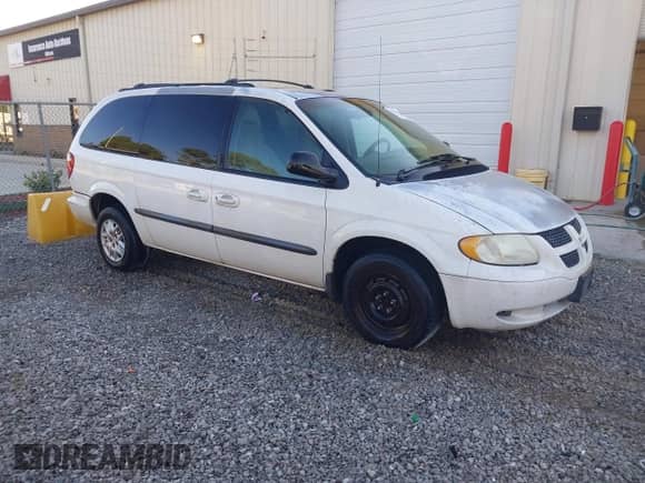 2002 Dodge Caravan Sport with VIN 2B4GP44352R688220, listed as a IAAI auction lot 43438148 with 161,471 mi miles and . Bid and sale history available at DreamBid. Image 1.