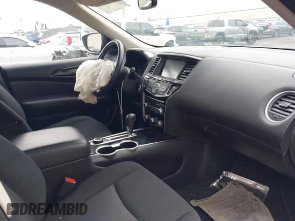 2019 Nissan Pathfinder SL with VIN 5N1DR2MM1KC625259, listed as a IAAI auction lot 42161242 with 111,096 mi miles and . Bid and sale history available at DreamBid. Image 5.