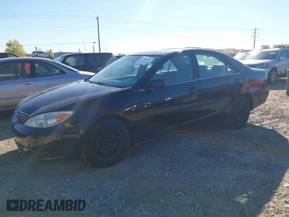 2005 Toyota Camry LE с VIN 4T1BE30K35U025953, выставлен на аукционе IAAI как лот 43386776 с пробегом 257 869 миль миль и . История ставок и продаж доступна на DreamBid. Изображение 2.