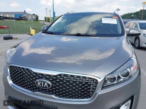 2018 Kia Sorento SX с VIN 5XYPKDA50JG416894, выставлен на аукционе IAAI как лот 42984018 с пробегом 18 798 миль миль и . История ставок и продаж доступна на DreamBid. Изображение 6.