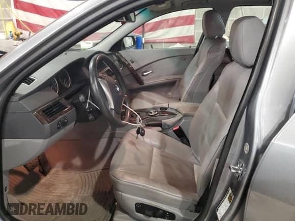 2005 BMW 5 Series 545i с VIN WBANB33555CN64643, выставлен на аукционе Copart как лот 50546775 с пробегом 159 751 миль миль и Списание • Salvage title. История ставок и продаж доступна на DreamBid. Изображение 7.