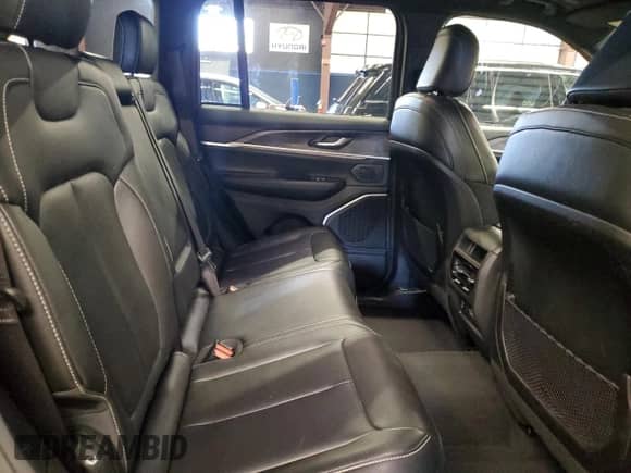 2024 Jeep Grand Cherokee with VIN 1C4RJYB67R8516147, listed as a Copart auction lot 86189965 with 50,248 mi miles and Clean title. Bid and sale history available at DreamBid. Image 11.