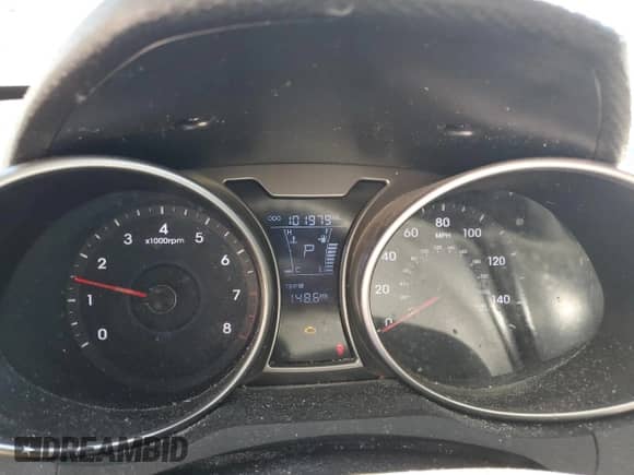 2013 Hyundai Veloster w/Black Int z VIN KMHTC6AD2DU144524, wystawiony jako Copart lot #86604965 z przebiegiem 101 979 mil mil oraz Czysty tytuł • Clean title. Historia ofert i sprzedaży dostępna na DreamBid. Obrazek 9.